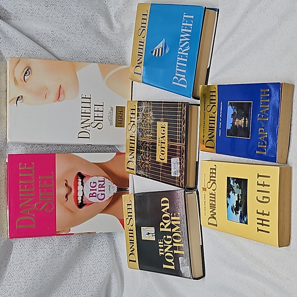 Danielle Steel Book Bundle